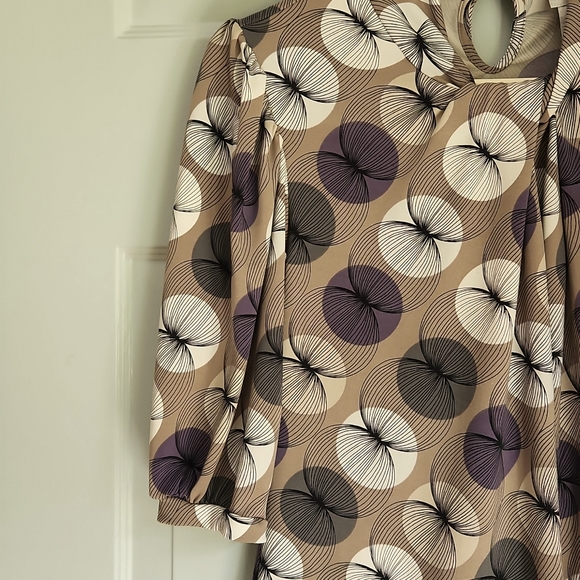 Worthington, Women's M Stretch,  Twist at the Neck, 3/4 Length Sleeves w Band - Picture 3 of 8